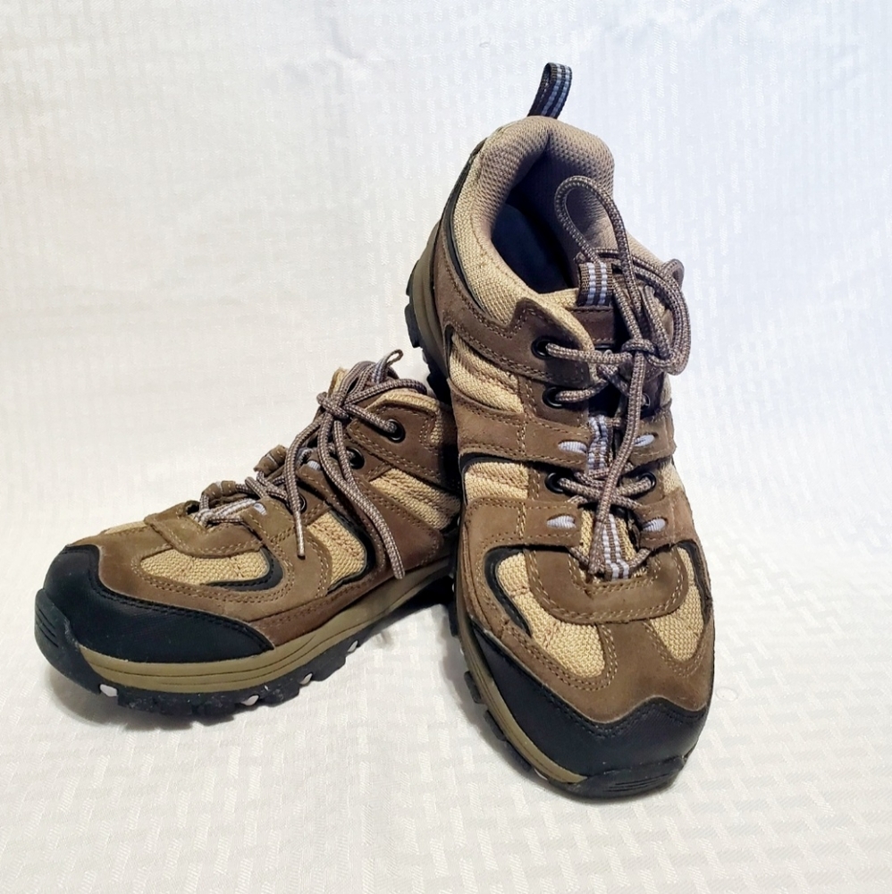 Nevados Womens Boomerang II Low Hiking Shoes Size 9.5W